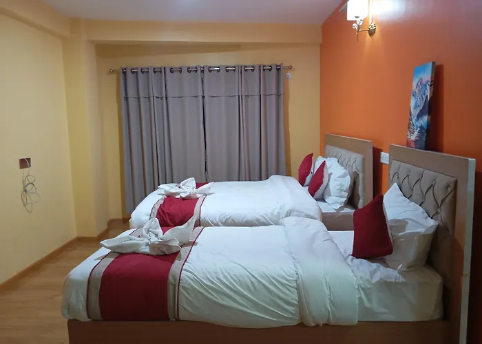 Rambler's Hotel 3*
